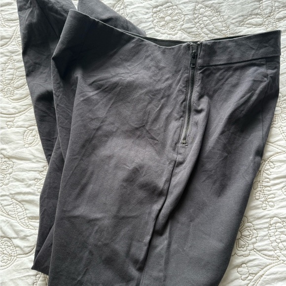 Everlane Gray Casual Pants - Picture 6 of 9